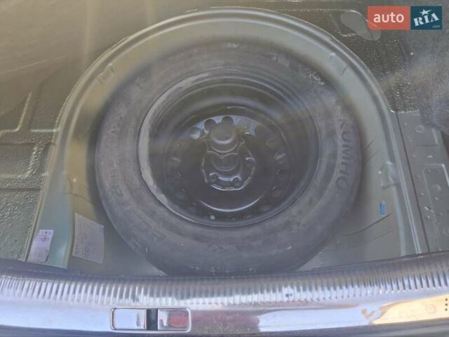 Фольксваген Пассат, об'ємом двигуна 1.6 л та пробігом 270 тис. км за 4000 $, фото 12 на Automoto.ua