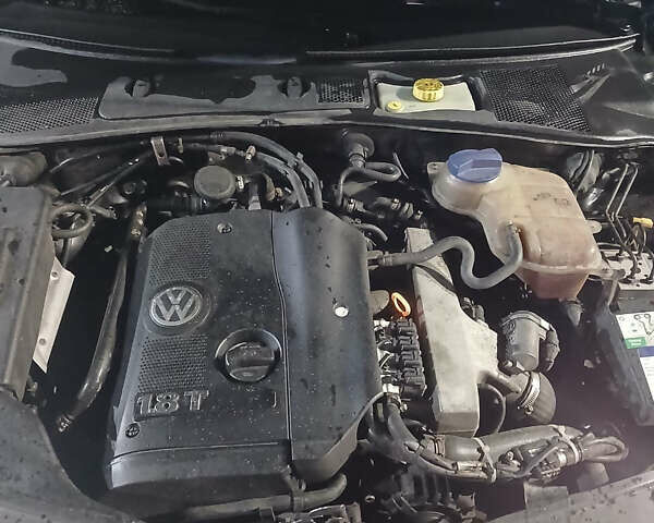 Фольксваген Пассат, объемом двигателя 1.8 л и пробегом 300 тыс. км за 3500 $, фото 4 на Automoto.ua