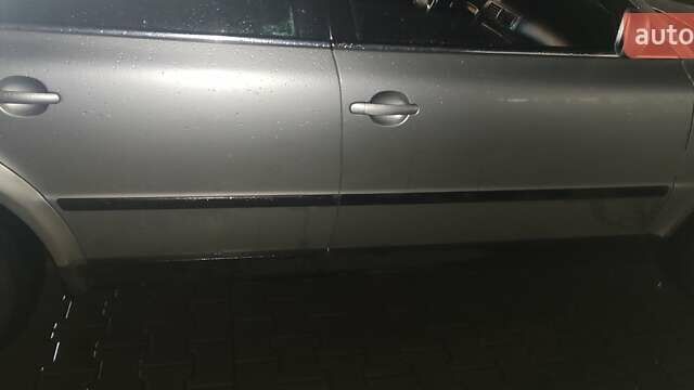 Фольксваген Пассат, об'ємом двигуна 1.6 л та пробігом 180 тис. км за 5500 $, фото 1 на Automoto.ua