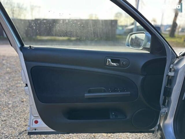 Фольксваген Пассат, об'ємом двигуна 2 л та пробігом 256 тис. км за 5600 $, фото 18 на Automoto.ua