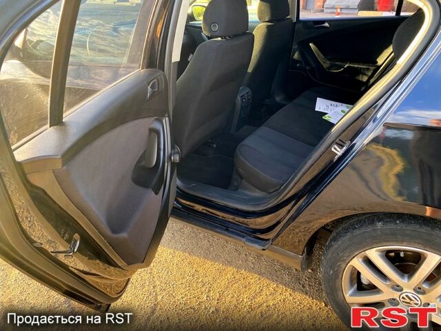 Фольксваген Пассат, об'ємом двигуна 1.6 л та пробігом 215 тис. км за 6000 $, фото 6 на Automoto.ua
