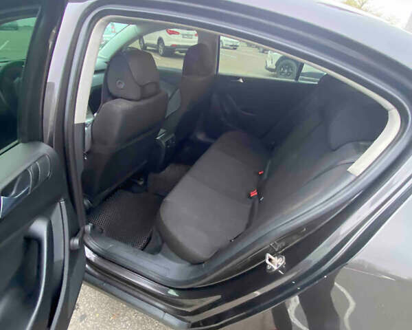 Фольксваген Пассат, объемом двигателя 1.9 л и пробегом 320 тыс. км за 5500 $, фото 1 на Automoto.ua