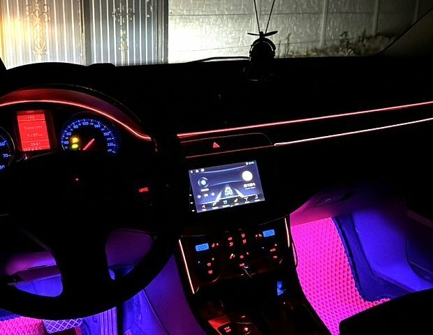 Фольксваген Пассат, об'ємом двигуна 2 л та пробігом 223 тис. км за 4900 $, фото 8 на Automoto.ua