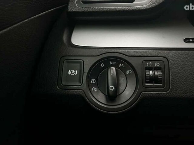 Фольксваген Пассат, об'ємом двигуна 2 л та пробігом 307 тис. км за 5899 $, фото 10 на Automoto.ua