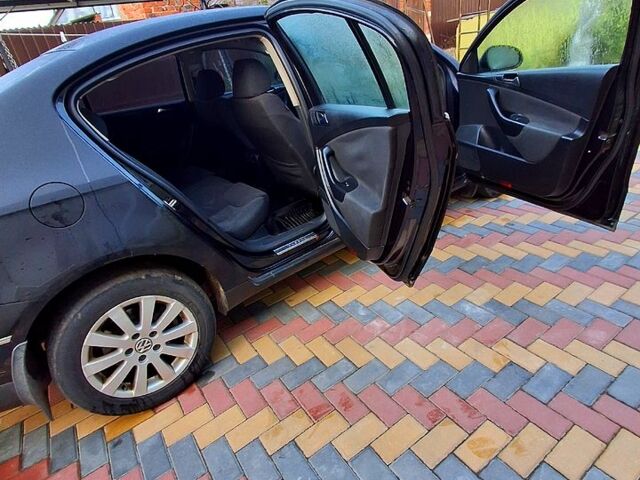 Фольксваген Пассат, объемом двигателя 2 л и пробегом 0 тыс. км за 3700 $, фото 6 на Automoto.ua