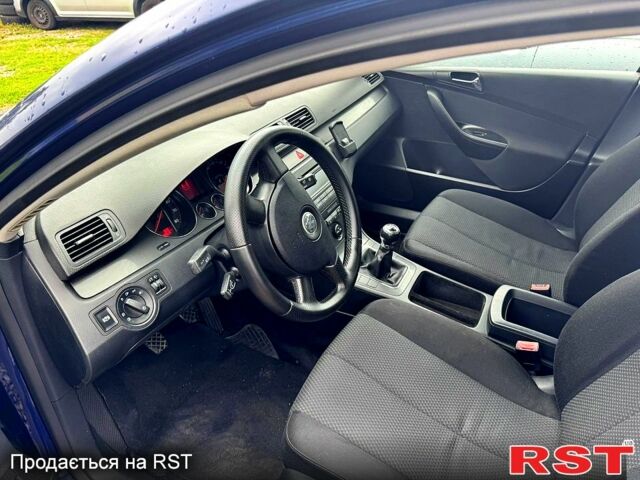 Фольксваген Пассат, объемом двигателя 1.6 л и пробегом 193 тыс. км за 6200 $, фото 4 на Automoto.ua