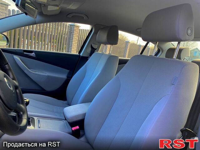 Фольксваген Пассат, объемом двигателя 1.6 л и пробегом 178 тыс. км за 6300 $, фото 11 на Automoto.ua