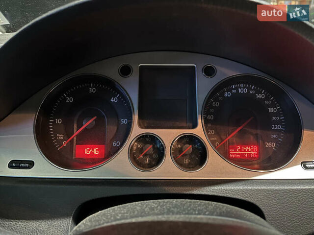 Фольксваген Пассат, объемом двигателя 1.9 л и пробегом 215 тыс. км за 6000 $, фото 19 на Automoto.ua