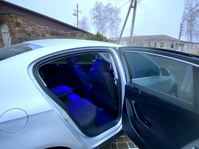 Фольксваген Пассат, об'ємом двигуна 1.8 л та пробігом 188 тис. км за 7000 $, фото 11 на Automoto.ua