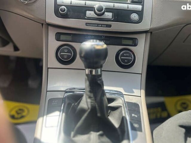 Фольксваген Пассат, объемом двигателя 1.8 л и пробегом 380 тыс. км за 6900 $, фото 14 на Automoto.ua