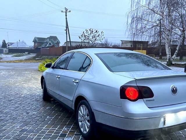 Фольксваген Пассат, об'ємом двигуна 1.8 л та пробігом 188 тис. км за 7000 $, фото 4 на Automoto.ua