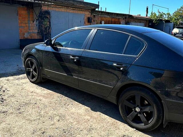 Фольксваген Пассат, объемом двигателя 1.8 л и пробегом 0 тыс. км за 5500 $, фото 2 на Automoto.ua