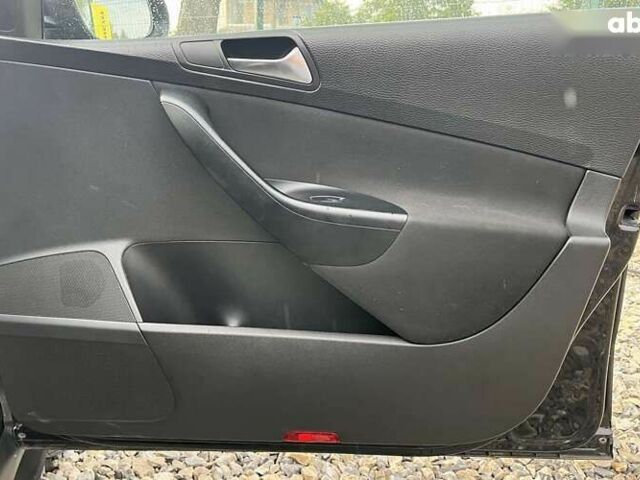 Фольксваген Пассат, объемом двигателя 1.8 л и пробегом 340 тыс. км за 6700 $, фото 22 на Automoto.ua