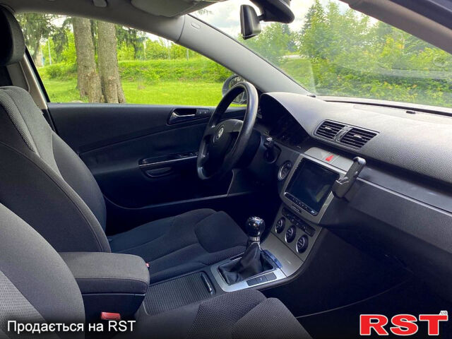 Фольксваген Пассат, объемом двигателя 1.6 л и пробегом 189 тыс. км за 6500 $, фото 7 на Automoto.ua