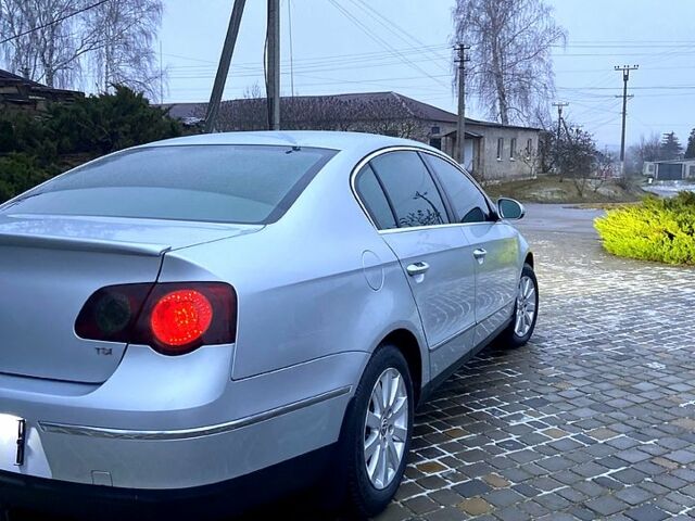 Фольксваген Пассат, об'ємом двигуна 1.8 л та пробігом 188 тис. км за 7000 $, фото 3 на Automoto.ua