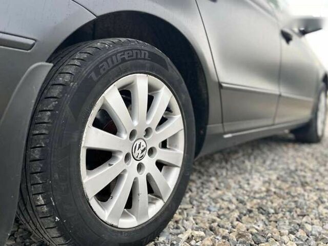 Фольксваген Пассат, объемом двигателя 1.8 л и пробегом 340 тыс. км за 6700 $, фото 7 на Automoto.ua