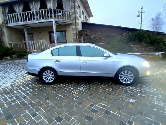 Фольксваген Пассат, об'ємом двигуна 1.8 л та пробігом 188 тис. км за 7000 $, фото 7 на Automoto.ua