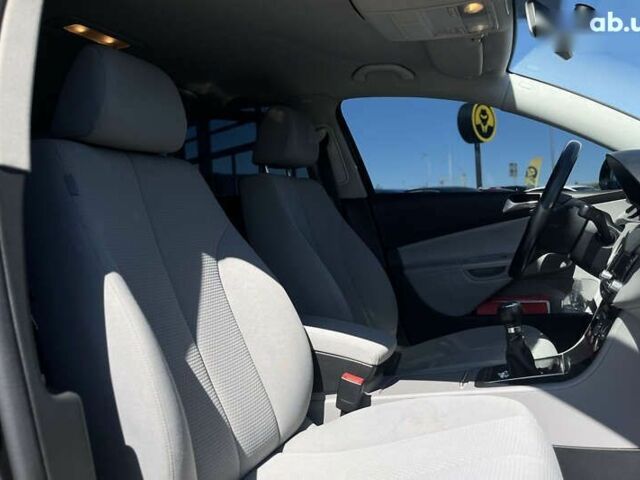 Фольксваген Пассат, об'ємом двигуна 1.4 л та пробігом 209 тис. км за 6500 $, фото 10 на Automoto.ua