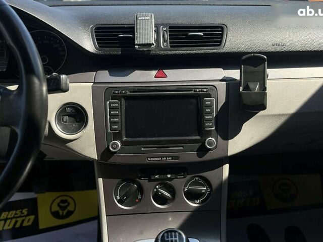 Фольксваген Пассат, объемом двигателя 1.4 л и пробегом 209 тыс. км за 6500 $, фото 24 на Automoto.ua