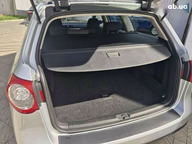 Фольксваген Пассат, объемом двигателя 1.8 л и пробегом 243 тыс. км за 7299 $, фото 7 на Automoto.ua