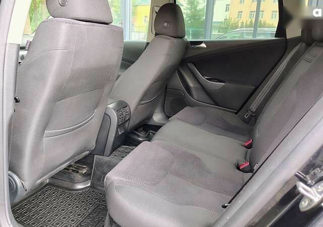 Фольксваген Пассат, объемом двигателя 2 л и пробегом 319 тыс. км за 6699 $, фото 12 на Automoto.ua