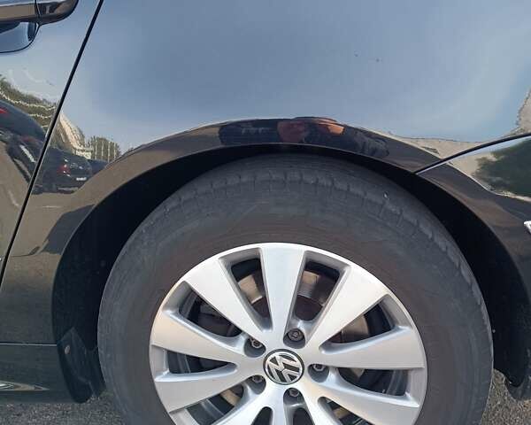 Фольксваген Пассат, объемом двигателя 1.97 л и пробегом 213 тыс. км за 9200 $, фото 9 на Automoto.ua