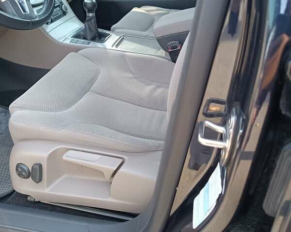 Фольксваген Пассат, объемом двигателя 1.97 л и пробегом 213 тыс. км за 9200 $, фото 14 на Automoto.ua