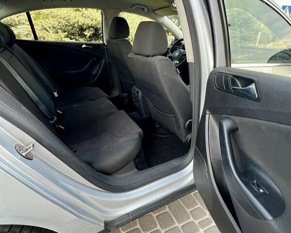 Фольксваген Пассат, об'ємом двигуна 1.8 л та пробігом 190 тис. км за 7600 $, фото 10 на Automoto.ua
