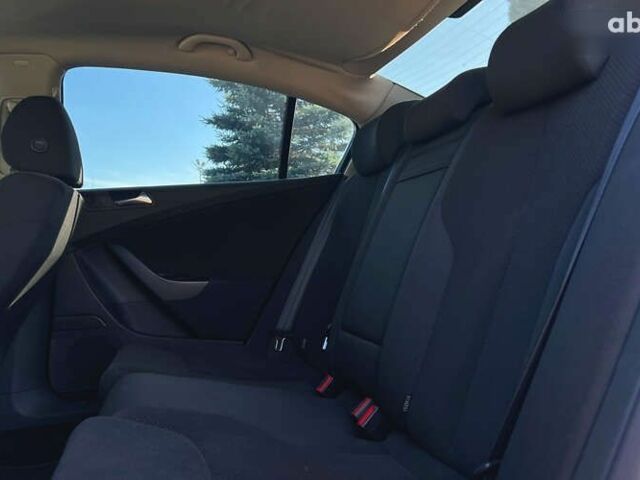 Фольксваген Пассат, объемом двигателя 1.8 л и пробегом 205 тыс. км за 7600 $, фото 10 на Automoto.ua