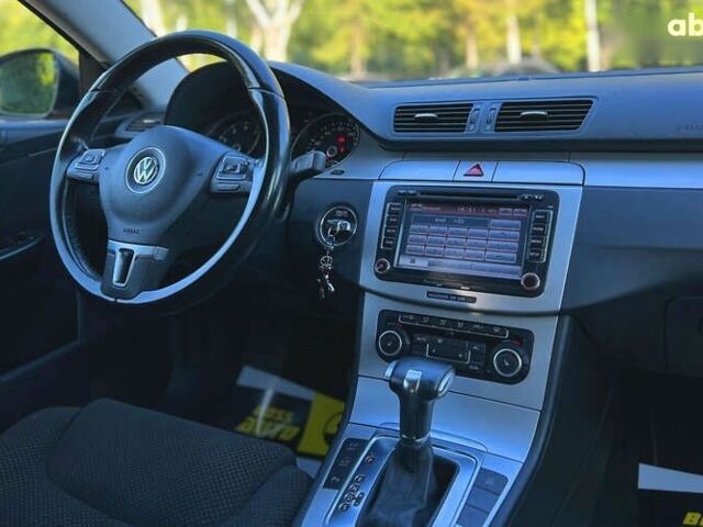 Фольксваген Пассат, объемом двигателя 1.8 л и пробегом 205 тыс. км за 7600 $, фото 12 на Automoto.ua