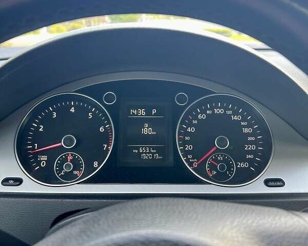 Фольксваген Пассат, об'ємом двигуна 1.8 л та пробігом 190 тис. км за 7600 $, фото 8 на Automoto.ua