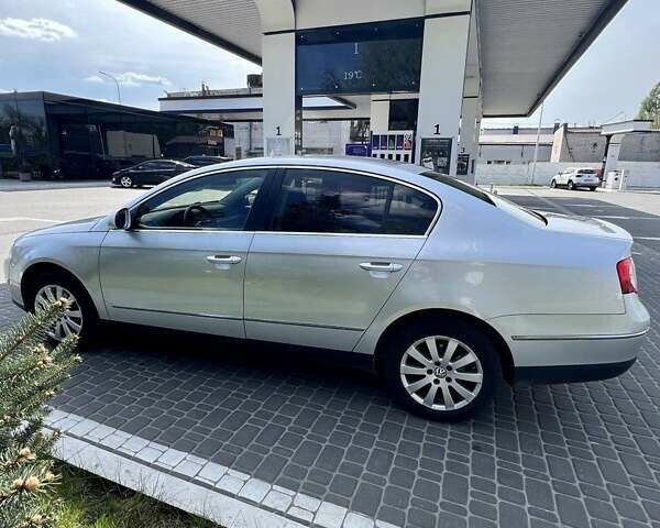 Фольксваген Пассат, об'ємом двигуна 1.8 л та пробігом 190 тис. км за 7600 $, фото 5 на Automoto.ua