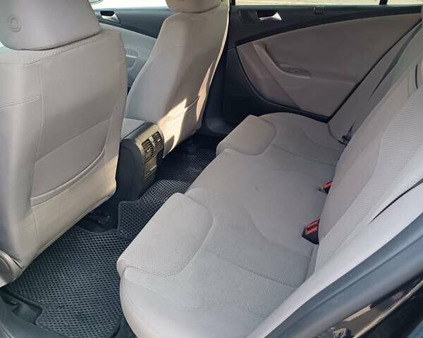 Фольксваген Пассат, объемом двигателя 1.97 л и пробегом 213 тыс. км за 9200 $, фото 10 на Automoto.ua