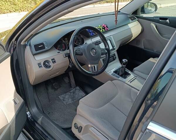 Фольксваген Пассат, объемом двигателя 1.97 л и пробегом 213 тыс. км за 9200 $, фото 11 на Automoto.ua