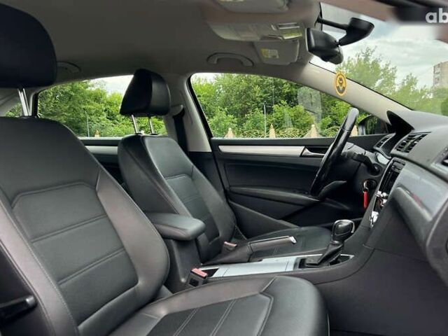 Фольксваген Пассат, объемом двигателя 2.5 л и пробегом 174 тыс. км за 10300 $, фото 8 на Automoto.ua