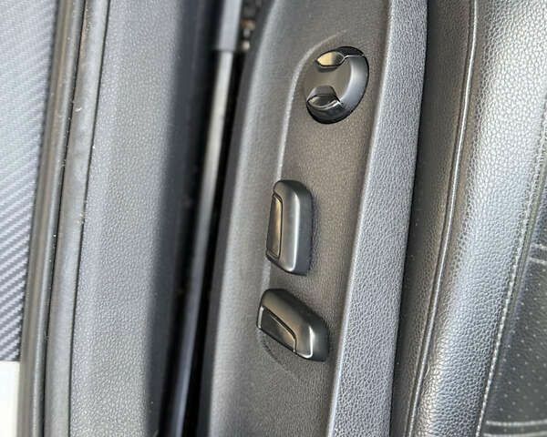 Фольксваген Пассат, объемом двигателя 2.5 л и пробегом 256 тыс. км за 9200 $, фото 5 на Automoto.ua
