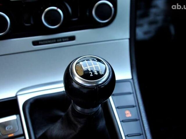 Фольксваген Пассат, об'ємом двигуна 1.6 л та пробігом 256 тис. км за 8200 $, фото 27 на Automoto.ua