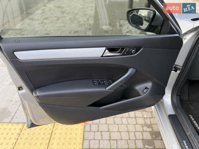 Фольксваген Пассат, объемом двигателя 2.5 л и пробегом 256 тыс. км за 9500 $, фото 11 на Automoto.ua