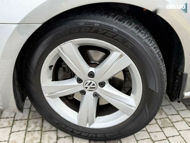 Фольксваген Пассат, объемом двигателя 2.5 л и пробегом 256 тыс. км за 9200 $, фото 18 на Automoto.ua