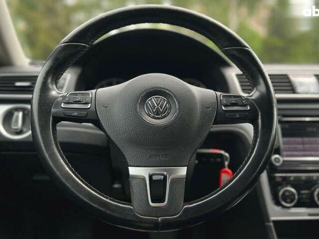 Фольксваген Пассат, объемом двигателя 2.5 л и пробегом 174 тыс. км за 10300 $, фото 18 на Automoto.ua