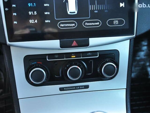 Фольксваген Пассат, об'ємом двигуна 1.6 л та пробігом 256 тис. км за 8200 $, фото 29 на Automoto.ua