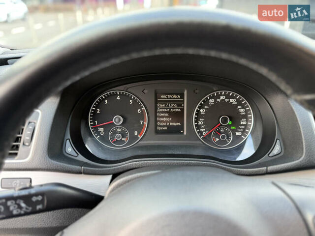 Фольксваген Пассат, объемом двигателя 2.5 л и пробегом 256 тыс. км за 9500 $, фото 25 на Automoto.ua