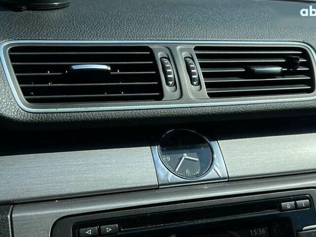 Фольксваген Пассат, об'ємом двигуна 1.6 л та пробігом 243 тис. км за 10500 $, фото 20 на Automoto.ua