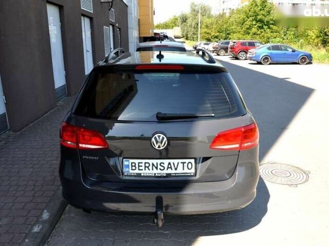 Фольксваген Пассат, об'ємом двигуна 1.6 л та пробігом 256 тис. км за 8200 $, фото 7 на Automoto.ua