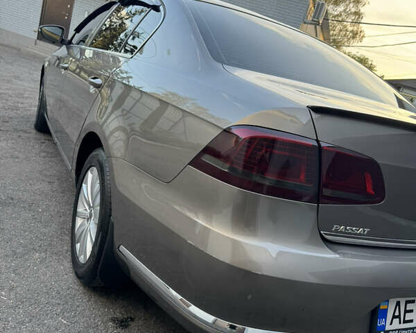 Фольксваген Пассат, объемом двигателя 1.8 л и пробегом 182 тыс. км за 9200 $, фото 4 на Automoto.ua