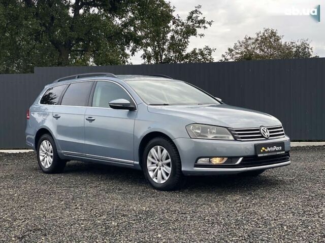 Фольксваген Пассат, об'ємом двигуна 1.6 л та пробігом 285 тис. км за 8200 $, фото 11 на Automoto.ua