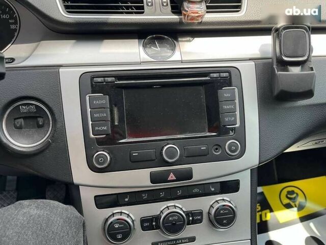 Фольксваген Пассат, объемом двигателя 1.6 л и пробегом 194 тыс. км за 9800 $, фото 15 на Automoto.ua