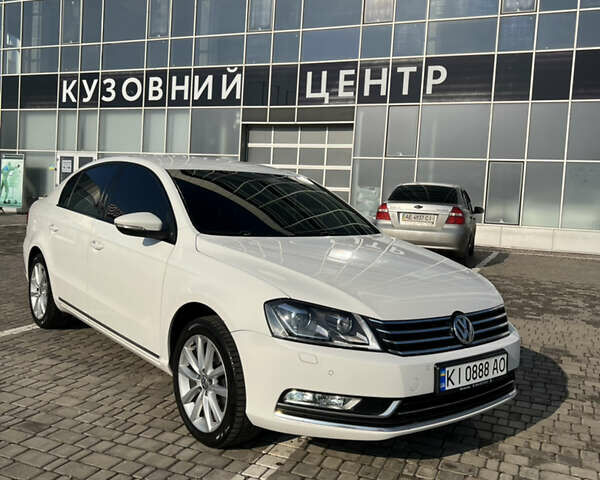 Фольксваген Пассат, об'ємом двигуна 1.8 л та пробігом 153 тис. км за 13700 $, фото 8 на Automoto.ua