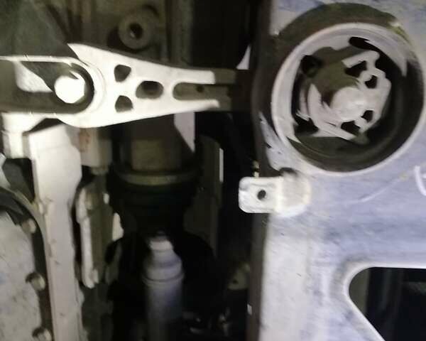 Фольксваген Пассат, объемом двигателя 2.5 л и пробегом 147 тыс. км за 12000 $, фото 3 на Automoto.ua