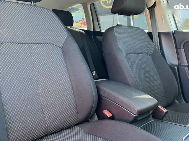 Фольксваген Пассат, объемом двигателя 2 л и пробегом 210 тыс. км за 10700 $, фото 26 на Automoto.ua